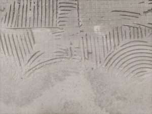 czym szlifować klej po kafelkach i płytkach z posadzki betonowej i podłóg