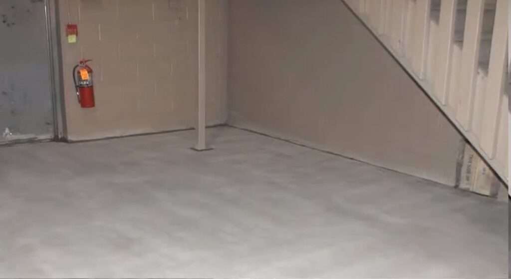 Jak usuwać smoliste kleiste powłoki z betonu kamienia