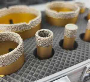 Zestaw 9 otwornic diamentowych do płytek z walizką